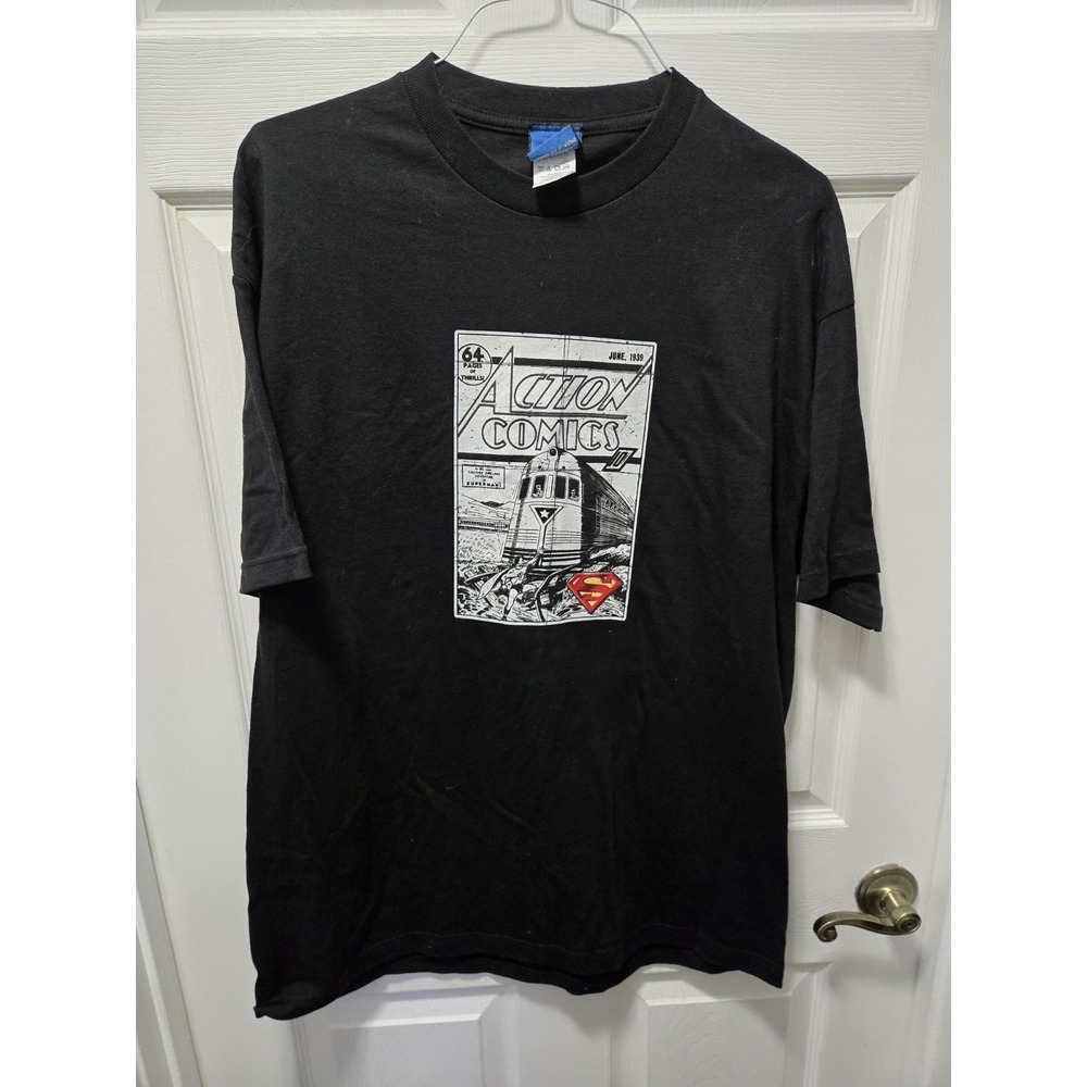 DC Action Comics Superman issue 1939 Retro Black Graphic Tee XL